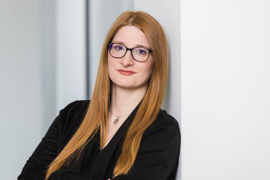 Ms Christina Graf